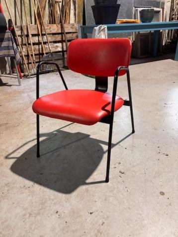 Willy van der Meeren F1 fauteuil Tubax - rood beschikbaar voor biedingen