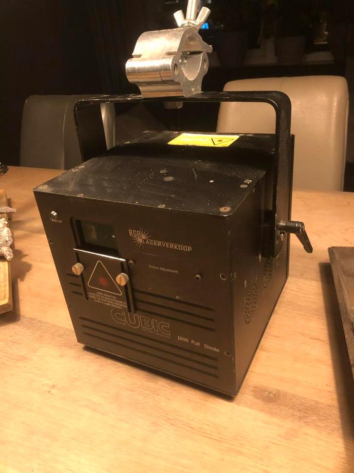 Profesionele RGB Laser Cubic 1500 *Full Diode Laser *2 Watt, Muziek en Instrumenten, Licht en Laser, Gebruikt, Laser, Kleur, Ophalen of Verzenden
