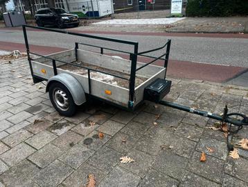 aanhanger opknapper beschikbaar voor biedingen