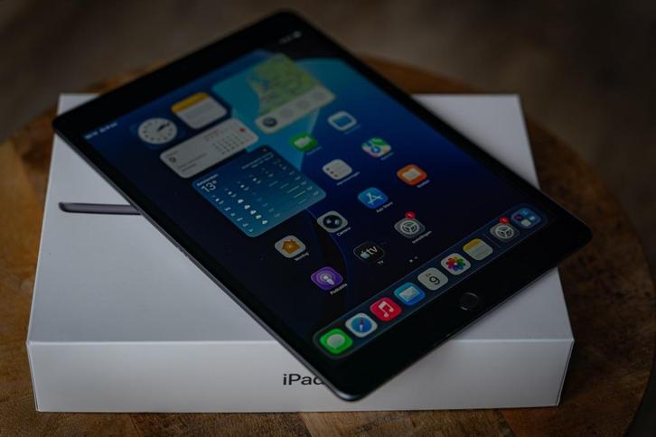 Apple iPad (9e generatie) 64 GB Wi-Fi Space Gray, Als nieuw, Computers en Software, Apple iPads, Zo goed als nieuw, Apple iPad
