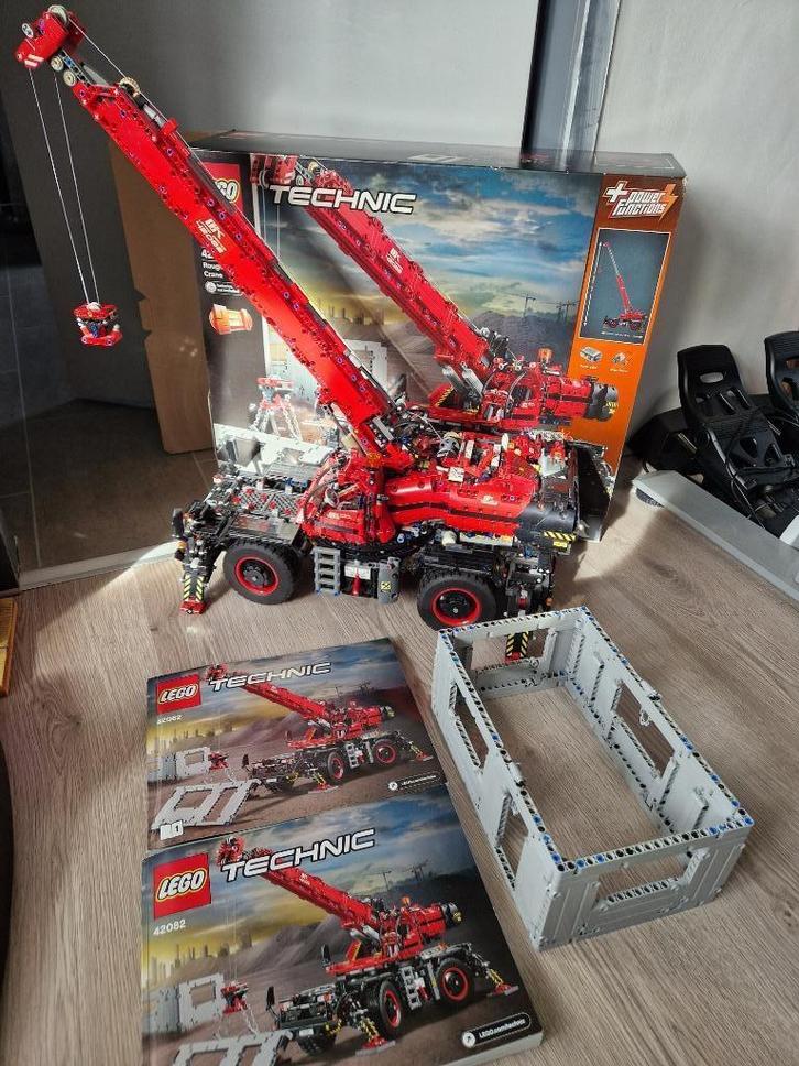Lego technic hijskraan nr 42082, Kinderen en Baby's, Speelgoed | Duplo en Lego, Zo goed als nieuw, Lego, Complete set, Ophalen of Verzenden