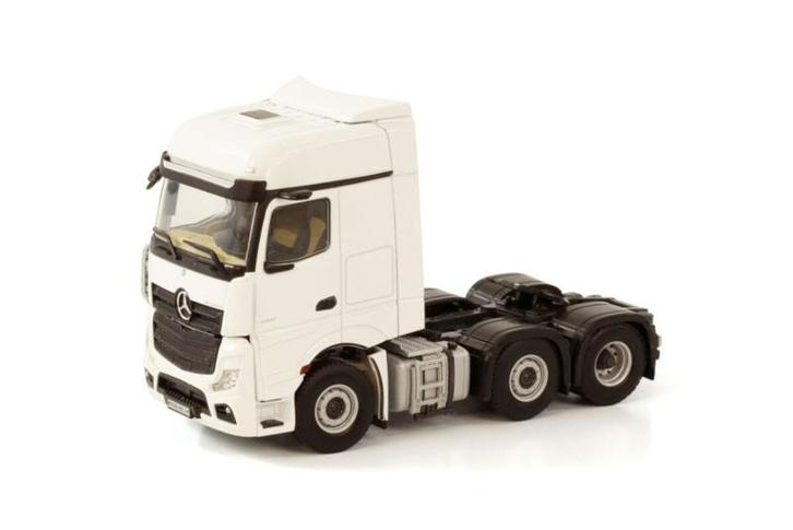 WHITE LINE MERCEDES-BENZ ACTROS MP5 BIG SPACE 6X2 TWINSTEER, Hobby en Vrije tijd, Modelauto's | 1:50, Nieuw, Bus of Vrachtwagen