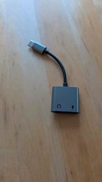 Usb-c splitter naar usb-c en aux, Ophalen of Verzenden, Zo goed als nieuw