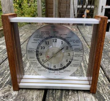 Leuke Wereldklok Lord King - vintage retro Space Age beschikbaar voor biedingen