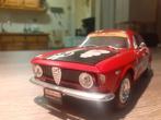 Prachtige mooie 1.18 Alfaromeo Rally oldtimer model, Hobby en Vrije tijd, Modelauto's | 1:18, Ophalen, Zo goed als nieuw, Overige merken