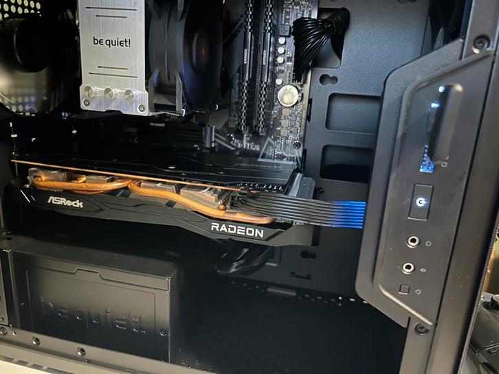 AMD Radeon RX 6700 XT 12 GB, Computers en Software, Videokaarten, Zo goed als nieuw, AMD, PCI-Express 4.0, GDDR6, HDMI, DisplayPort