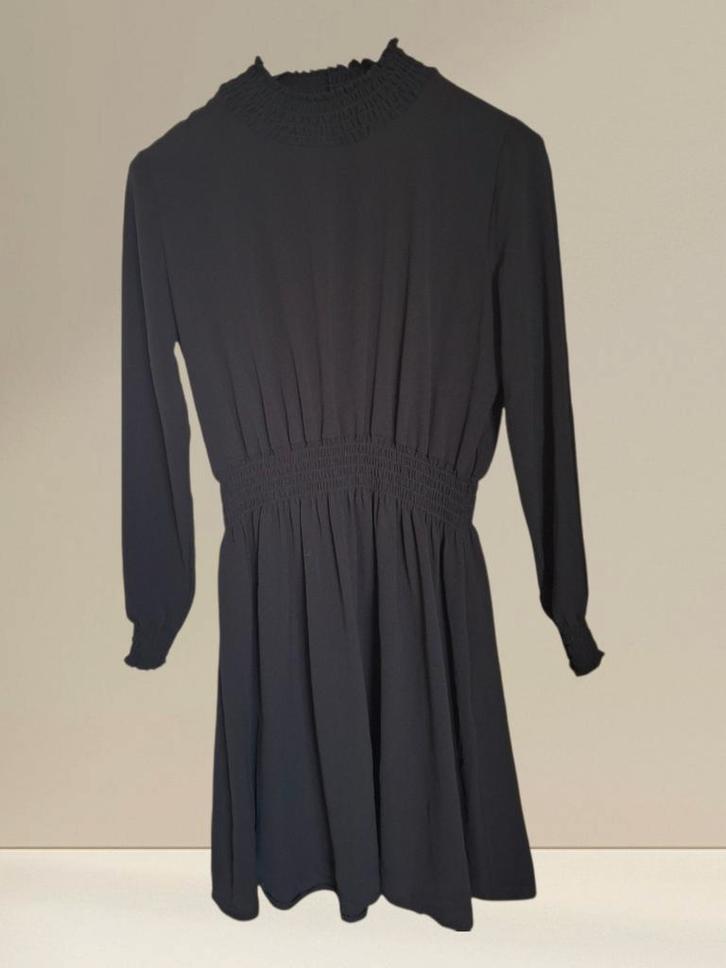 Most Wanted zwart kerst jurkje maat M, Kleding | Dames, Jurken, Zo goed als nieuw, Maat 38/40 (M), Zwart, Boven de knie, Ophalen of Verzenden