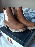 Maat 38 bruine blokhak hush puppies, Kleding | Dames, Schoenen, Ophalen, Bruin, Lage of Enkellaarzen, Nieuw