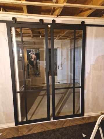 Houten schuifdeuren staal look beschikbaar voor biedingen