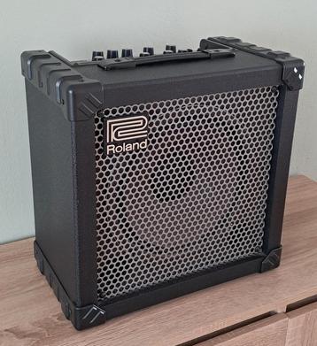 Roland cube 30 gitaar versterker  beschikbaar voor biedingen