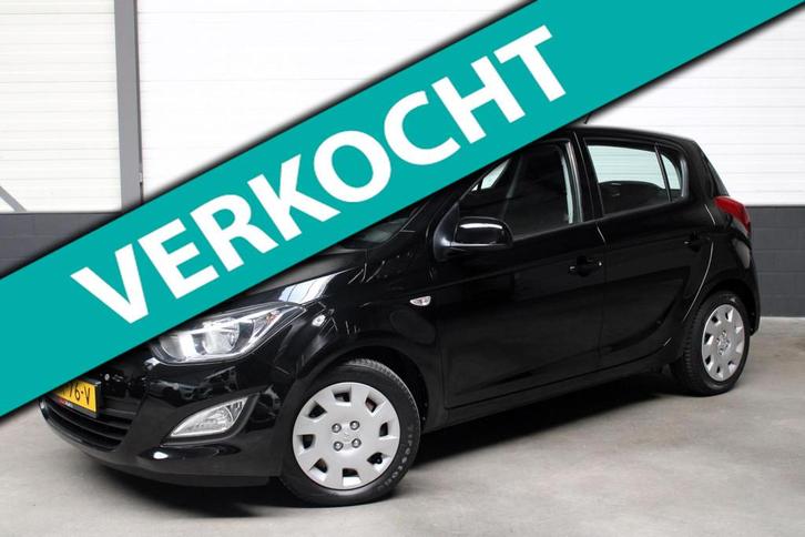 Hyundai I20 1.2i First Edition l Airco l PDC l Elek Pak, Auto's, Hyundai, Bedrijf, i20, ABS, Airbags, Airconditioning, Alarm, Centrale vergrendeling