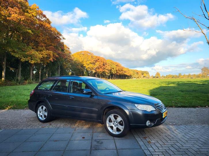 Subaru outback 2.5 173pk 4x4 aut LPG van 2e eigenaar. 2008, Auto's, Subaru, Particulier, Outback, 4x4, ABS, Airbags, Airconditioning