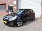 Opel Corsa 1.4-16V '111' Edition NAP 2e eigenaar Airco APK, Euro 5, Gebruikt, 4 cilinders, Zwart