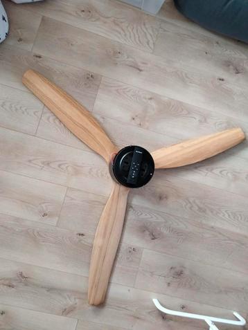 CREATE Plafondventilator met Afstandsbediening beschikbaar voor biedingen