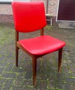 Vintage stoel, Huis en Inrichting, Gebruikt, Hout, Ophalen of Verzenden, Vijf, Zes of meer stoelen