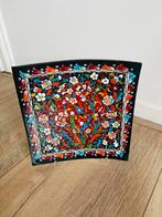 Oosters bordje met standaard, Antiek en Kunst, Antiek | Keramiek en Aardewerk, Ophalen