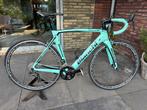 Bianchi Oltre Xr4, 28 inch, Gebruikt, Carbon, Heren