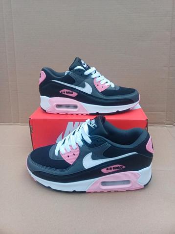Nike air max 90 Nieuwe beschikbaar voor biedingen