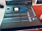 Te Koop met enorme prijs verlagingYamaha DM2000 VCM, Muziek en Instrumenten, Mengpanelen, Ophalen