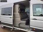 Volkswagen Crafter 177pk Dubbel Cabine Automaat L4H3 Trekhaa, Auto's, Bestelauto's, Automaat, Stof, Gebruikt, Euro 6