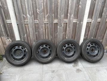 Continental winterbanden 16 inch beschikbaar voor biedingen