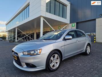 Mitsubishi Lancer Sportback 1.8 Invite AIRCO CRUISE 2 X SLEU beschikbaar voor biedingen