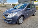 Renault Clio Estate 1.6-16V Dynamique, Apk, Nap, Goed rijden, Voorwielaandrijving, Zwart, 4 cilinders, Blauw