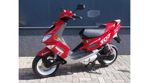 GEZOCHT Peugeot Speedfight 2 Loop of sloop., Fietsen en Brommers, Scooters | Peugeot, Gebruikt, Speedfight, Maximaal 45 km/u, Benzine
