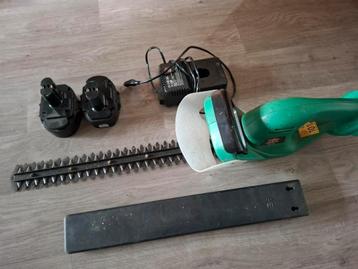 Accu Heggenschaar + extra accu  Top Craft beschikbaar voor biedingen