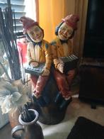 90cm hoog en 40cm breed geheel houten beeld., Ophalen