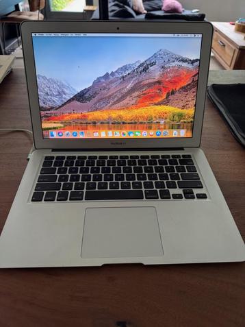 Macbook Air 13 inch Late 2010 beschikbaar voor biedingen