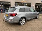 Opel Astra Sports Tourer 1.4 Turbo Sport Airco Navi Trekhaak, Auto's, Opel, Euro 5, Gebruikt, 4 cilinders, 1337 kg