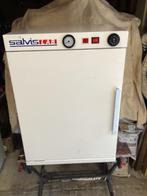 Te koop aangeboden klimaat / vergistingkast., Ophalen, Gebruikt