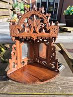 Antiek hoekkastje met facet geslepen spiegeltjes, Ophalen of Verzenden