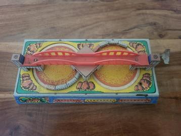 Vintage blikken opwind treintjes werkend met sleutel beschikbaar voor biedingen