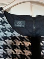Kirsten Krog Design rechte jurk maat 48 met zilverdraad, Kleding | Dames, Grote Maten, Jurk, Ophalen of Verzenden, Zwart
