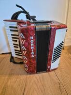 Hohnica accordeon 48 bass, Muziek en Instrumenten, Accordeons, 48-bas, Toetsaccordeon, Zo goed als nieuw, Met riemen