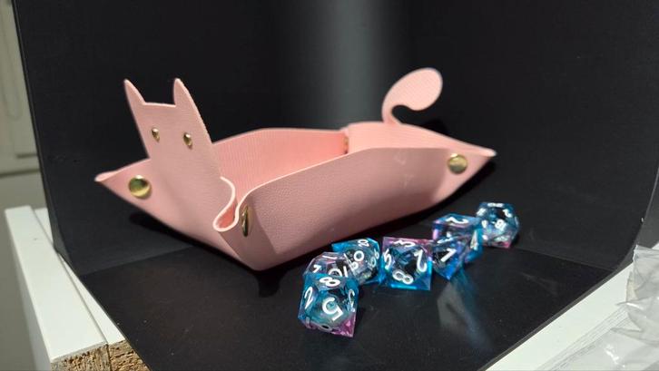 Katten Dobbelstenen & Dice Tray - D&D Cadeau, Hobby en Vrije tijd, Gezelschapsspellen | Bordspellen, Nieuw, Een of twee spelers