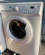 Zanussi wasmachine, Ophalen, 1200 tot 1600 toeren, 8 tot 10 kg, Zo goed als nieuw