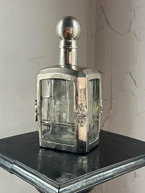 Bezondere antieke whiskey karaf, Antiek en Kunst, Antiek | Glas en Kristal, Ophalen of Verzenden