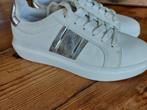 Witte sneakers maat 36. Bijna nieuw., Ophalen of Verzenden, Wit, Zo goed als nieuw, Sneakers of Gympen