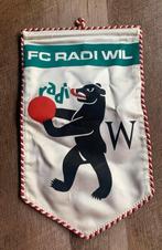 Oude voetbalvaan FC Radi Wil, Diversen, Vlaggen en Wimpels, Ophalen of Verzenden, Zo goed als nieuw