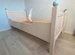 Stevig wit houten bed 210-94, Huis en Inrichting, Slaapkamer | Bedden, Ophalen, 90 cm, Eenpersoons, Zo goed als nieuw