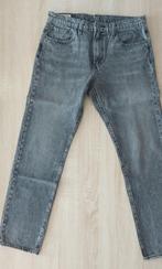 Levi 502, Heren, W32 L32, Zwart/grijs, Zwart, W32 (confectie 46) of kleiner, Ophalen of Verzenden, Zo goed als nieuw