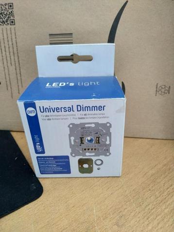 Universal Dimmer beschikbaar voor biedingen