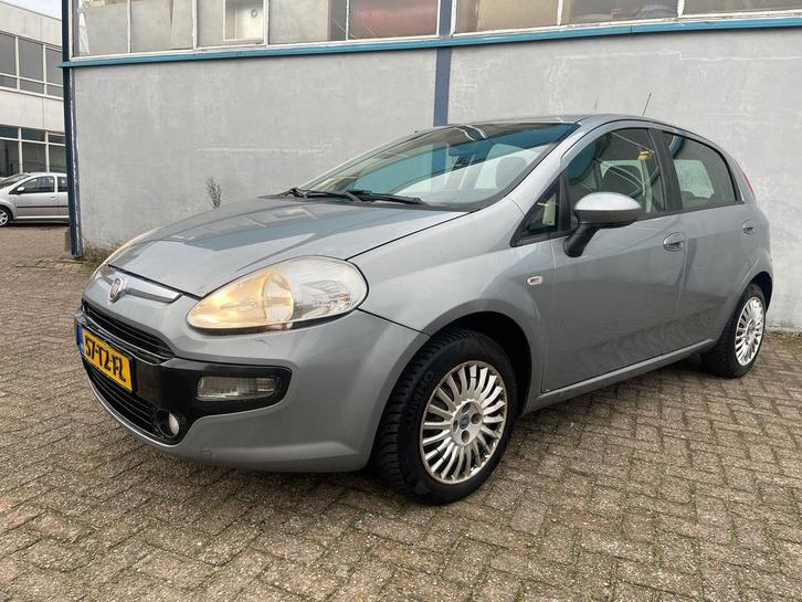 Fiat Punto 1.4 5DR 2007 Grijs apk 03/2027! Koppeling NIEUW!, Auto's, Fiat, Bedrijf, Punto, Benzine, B, Hatchback, Handgeschakeld