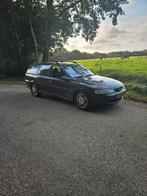 Opel Vectra 1.8 I 16V St.wgn. AUT 2001 Zwart, 65 €/maand, 125 pk, 4 cilinders, 1796 cc