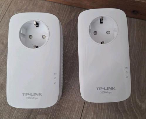 Tp link av2000 TL-PA9020P
Set TL-PA9025P Powerline  AV 2gb, Computers en Software, WiFi-versterkers, Zo goed als nieuw, Ophalen of Verzenden
