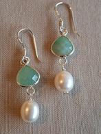 Zilveren oorbellen met smaragd en parel, Verzenden, Nieuw, Zilver