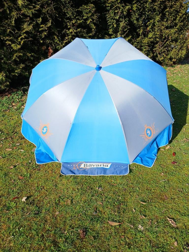 Vintage Strandparasol Bavaria, Kantelbaar, Zo goed als nieuw, Strandparasol, 2 tot 3 meter